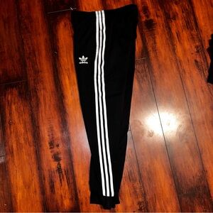 Youth Girls size Medium 10-12 Adidas Joggers Pants